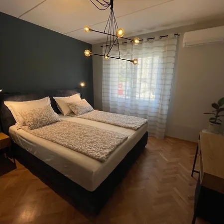 Belleza سبليت